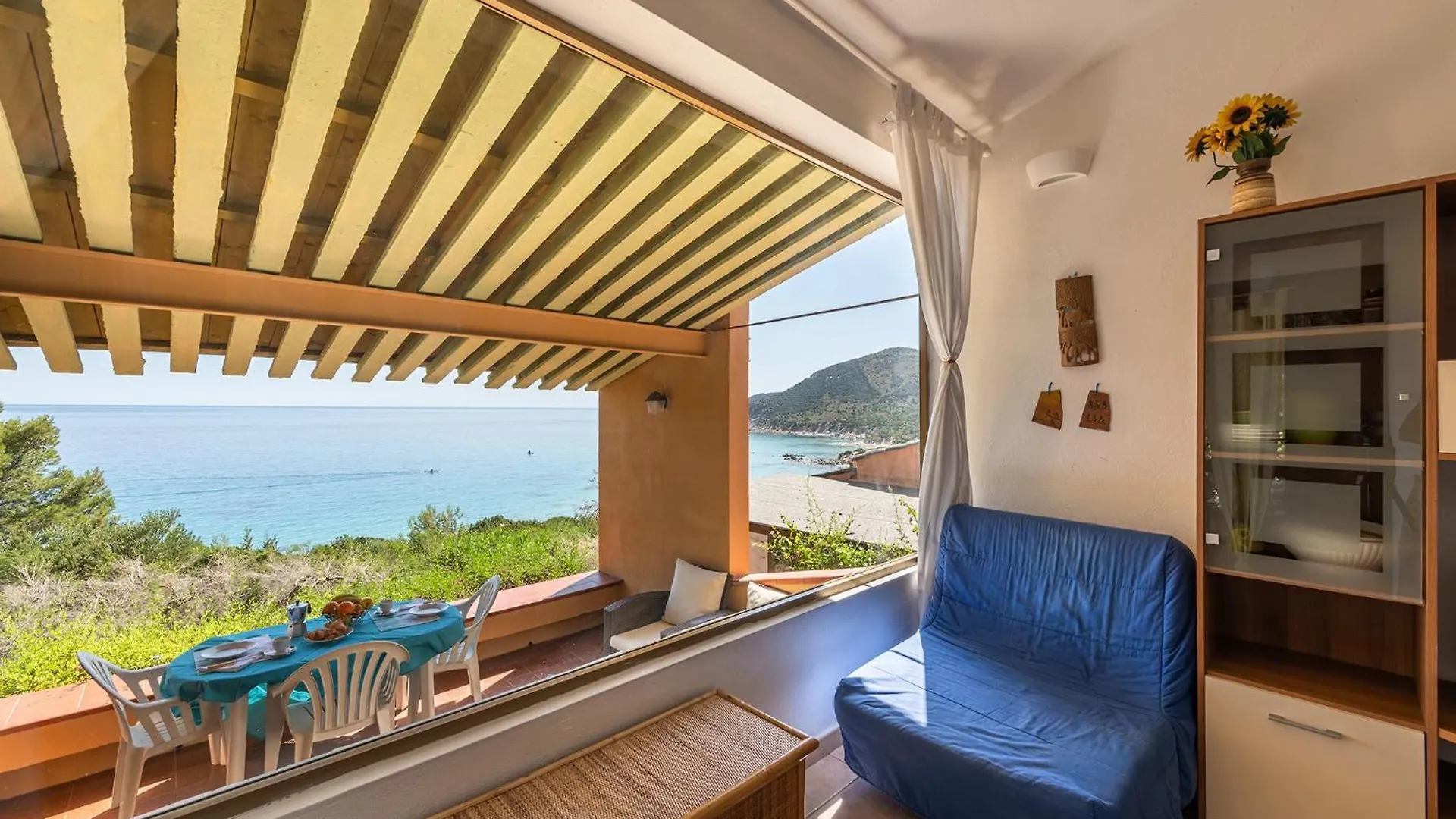 Villa Villetta Vista Mare A 100 Mt Di Distanza Villasimius Italy